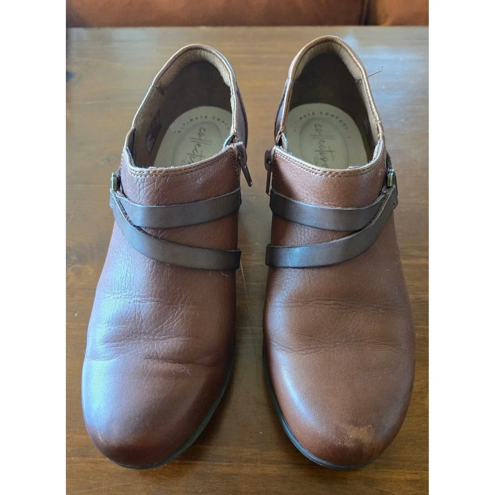 Clarks Collection Chic Brown Leather Ankle Booties Block Heel Side Zip Women 7.5